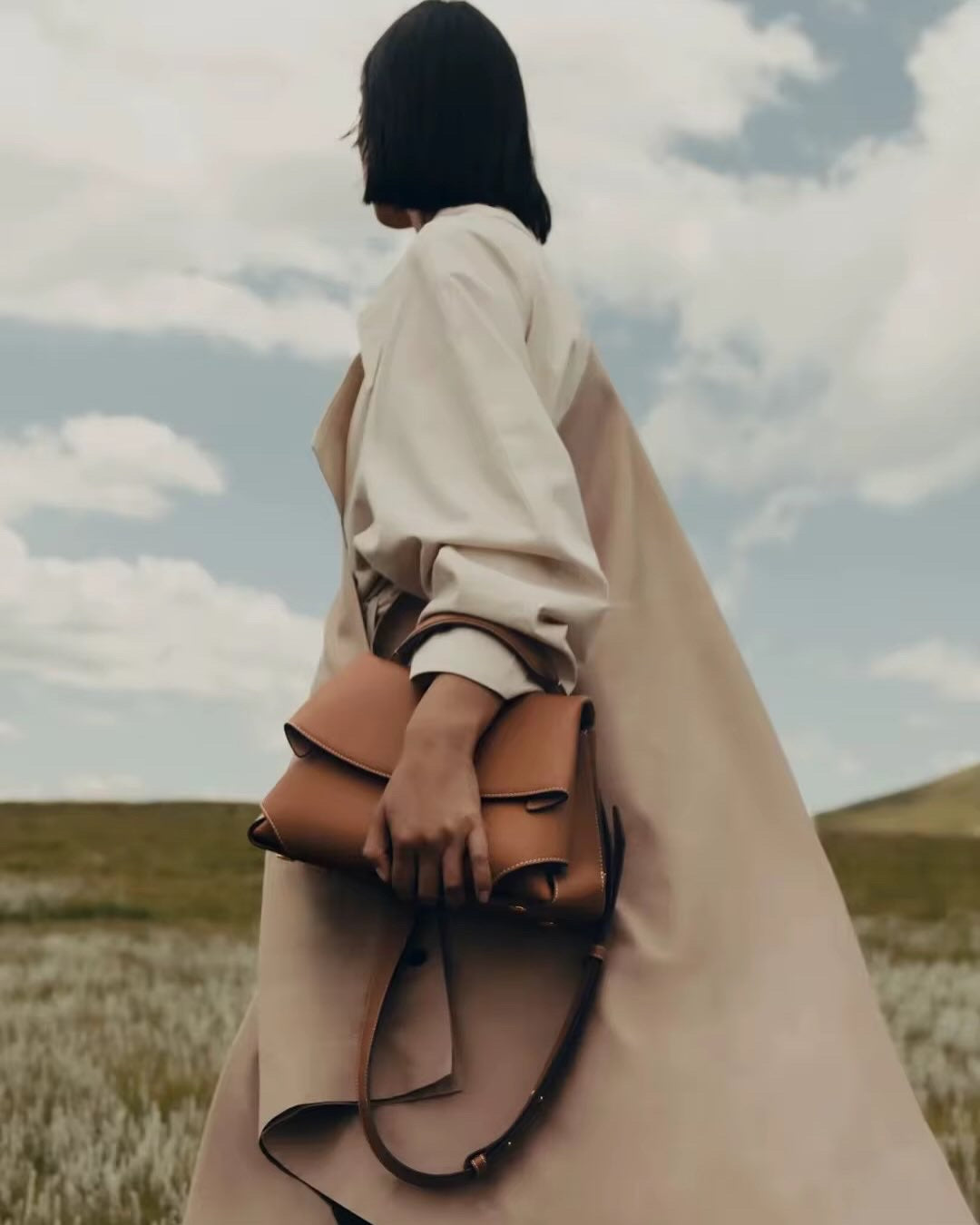 Strive Smiling Armpit™ Retro Leather Bag