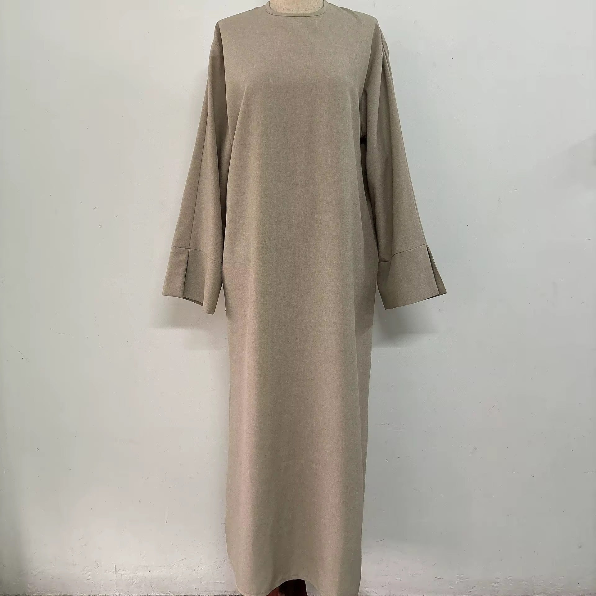Strive LinenEase™ Modest Pocket Abaya