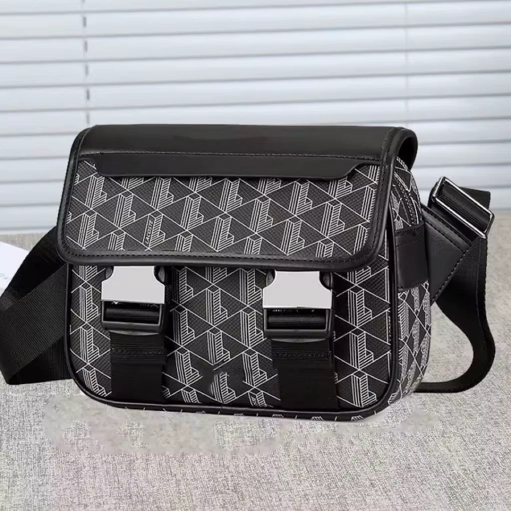 Strive Crocodilen™ Sling Crossbody Bag