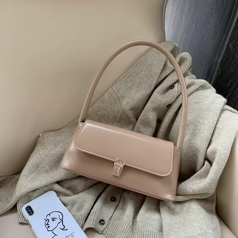 Strive Formé™ Structured Leather Handbag